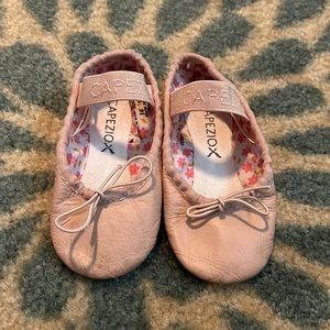 🩰Capezio Toddler Girl's Ballet Slipper sz. 7🩰